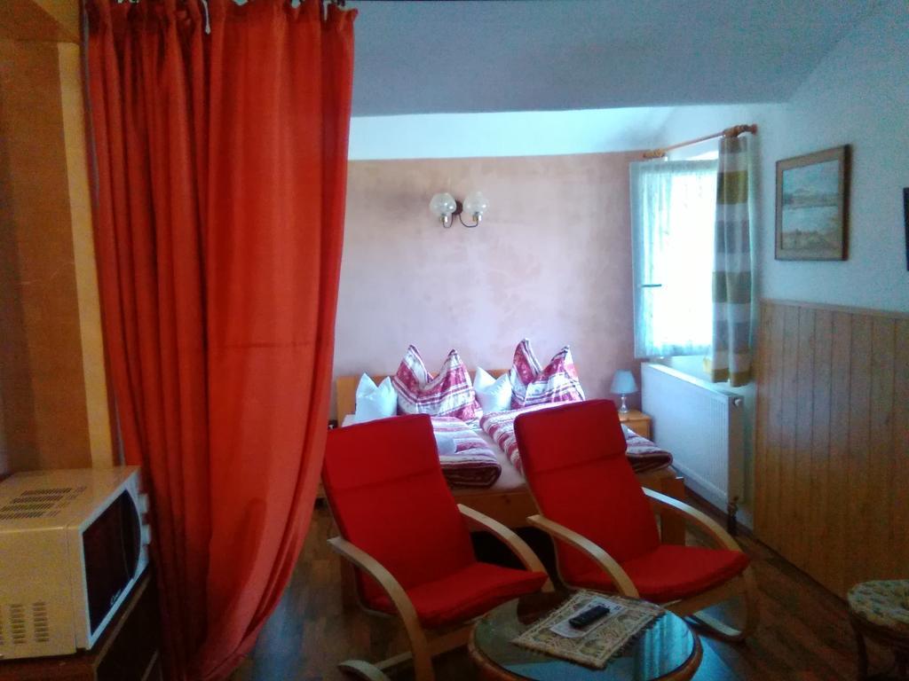 Pension Otevek Trhové Sviny Esterno foto