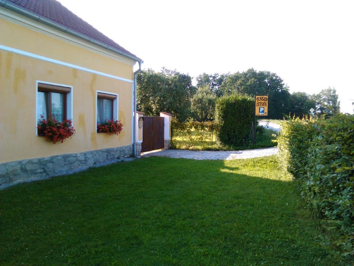 Pension Otevek Trhové Sviny Esterno foto