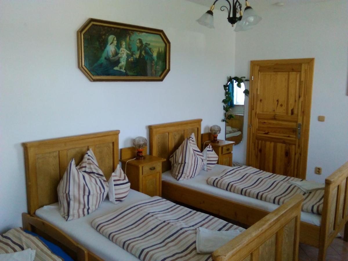 Pension Otevek Trhové Sviny Esterno foto