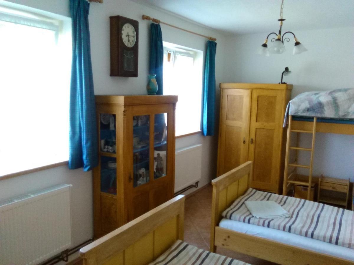 Pension Otevek Trhové Sviny Esterno foto