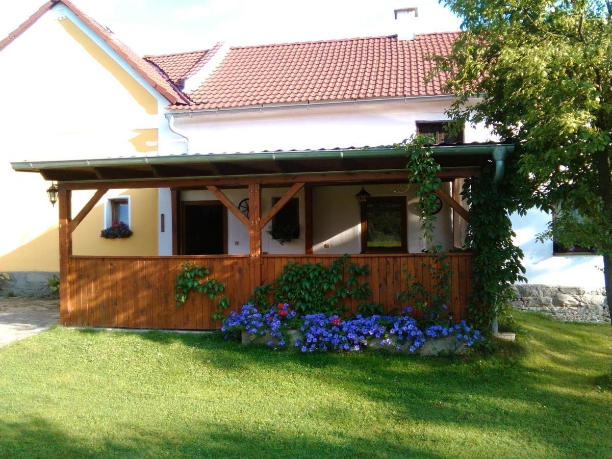 Pension Otevek Trhové Sviny Esterno foto